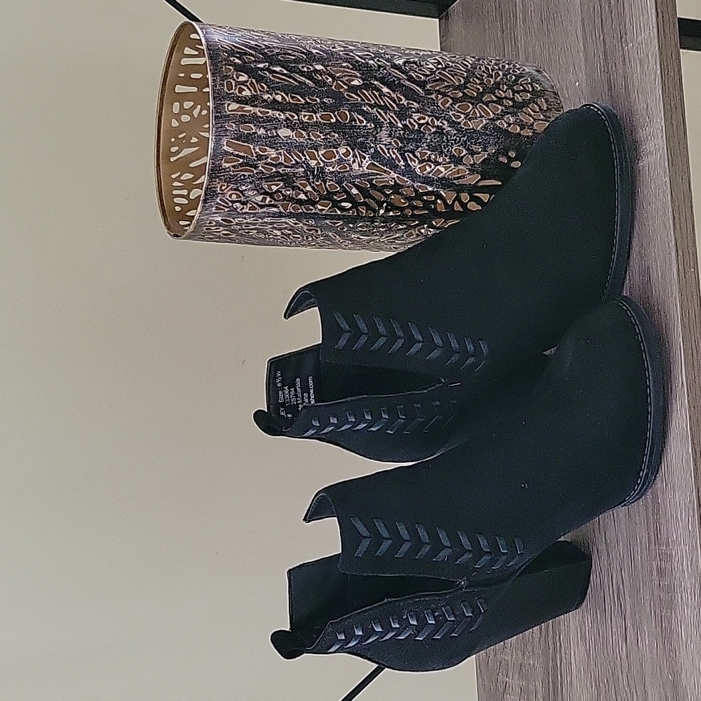 Dominique Nicole black boots